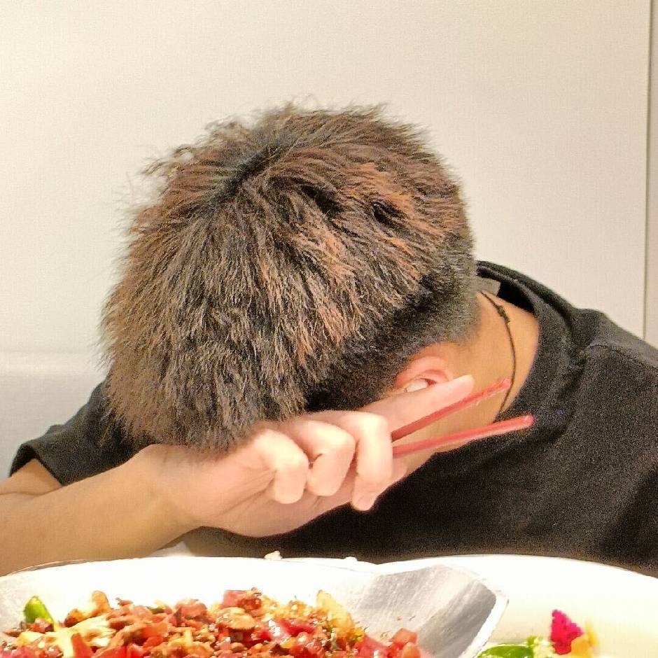 磊磊